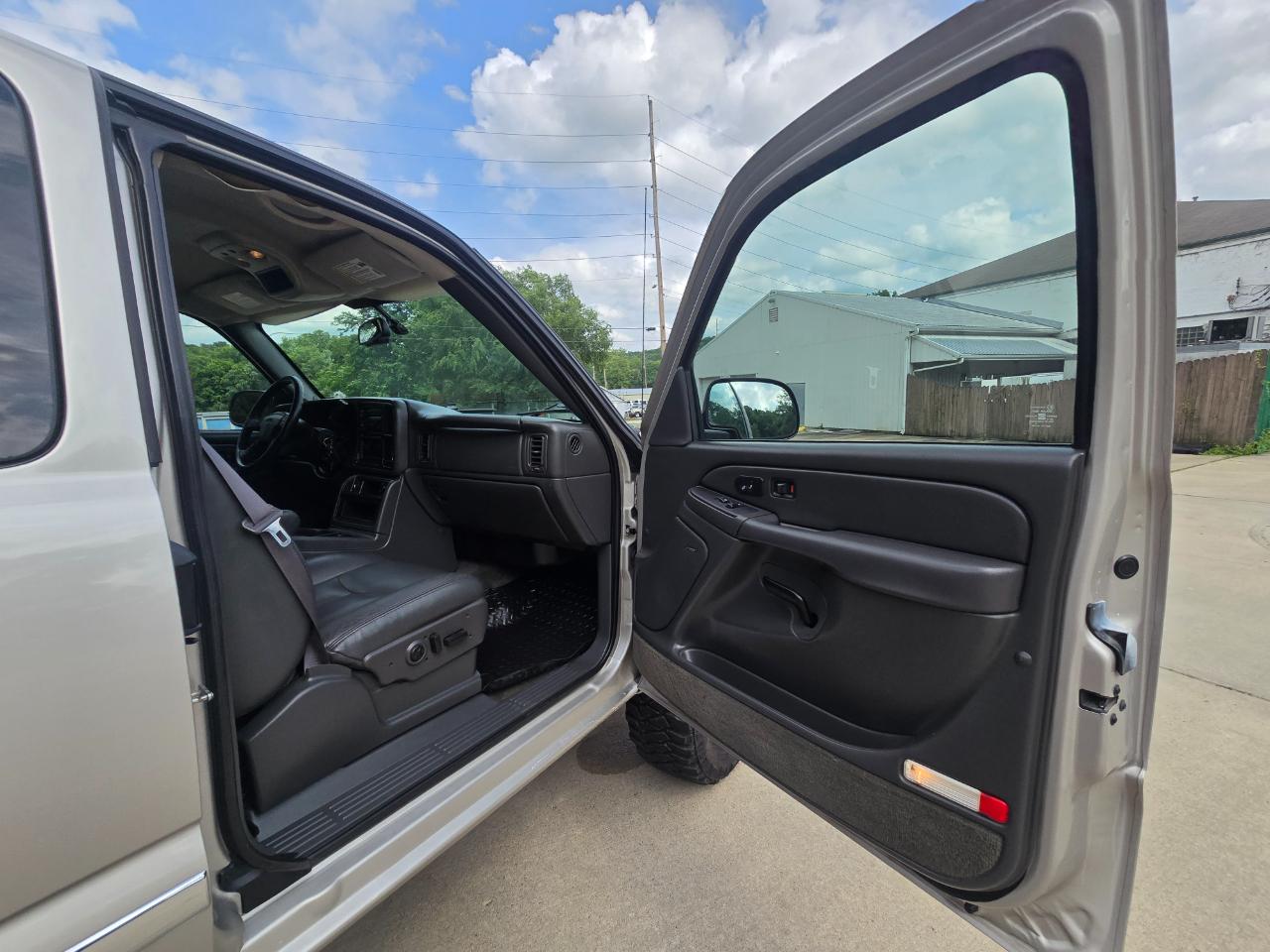 GMC Sierra 1500 SLT Ext. Cab Short Bed 4WD 2004