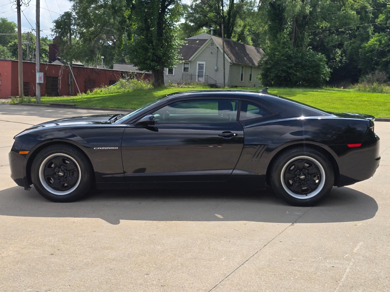Chevrolet Camaro LS Coupe 2013
