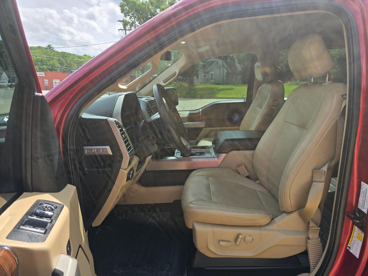 Ford F-150 Lariat SuperCrew 5.5-ft. Bed 4WD 2016