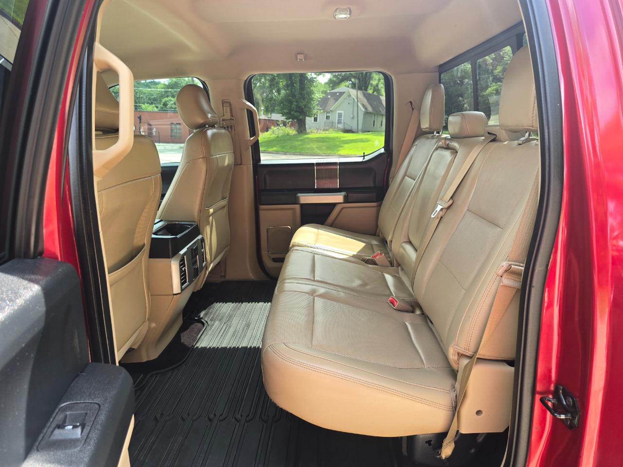 Ford F-150 Lariat SuperCrew 5.5-ft. Bed 4WD 2016