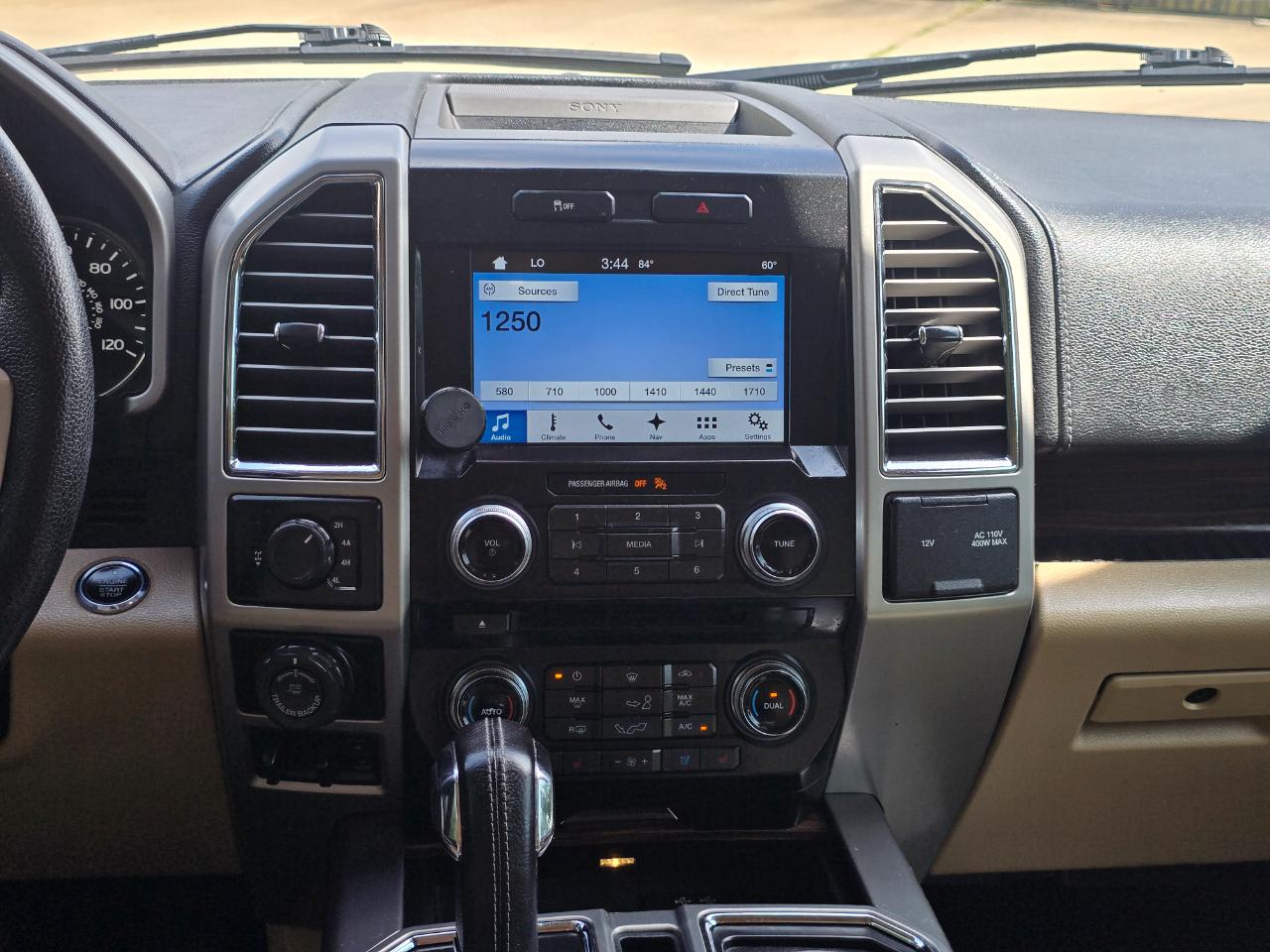 Ford F-150 Lariat SuperCrew 5.5-ft. Bed 4WD 2016