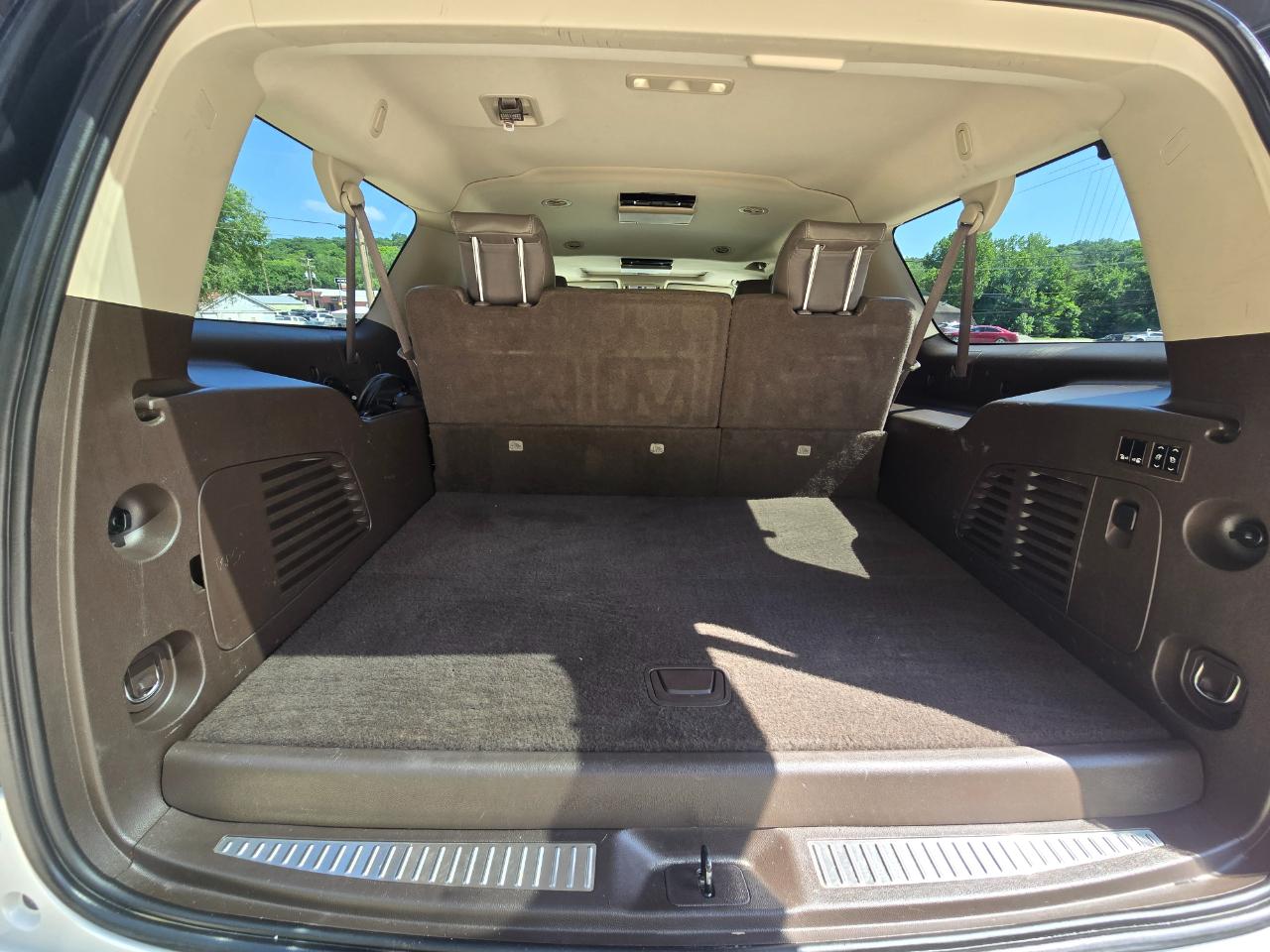 GMC Yukon XL Denali 4WD 2016