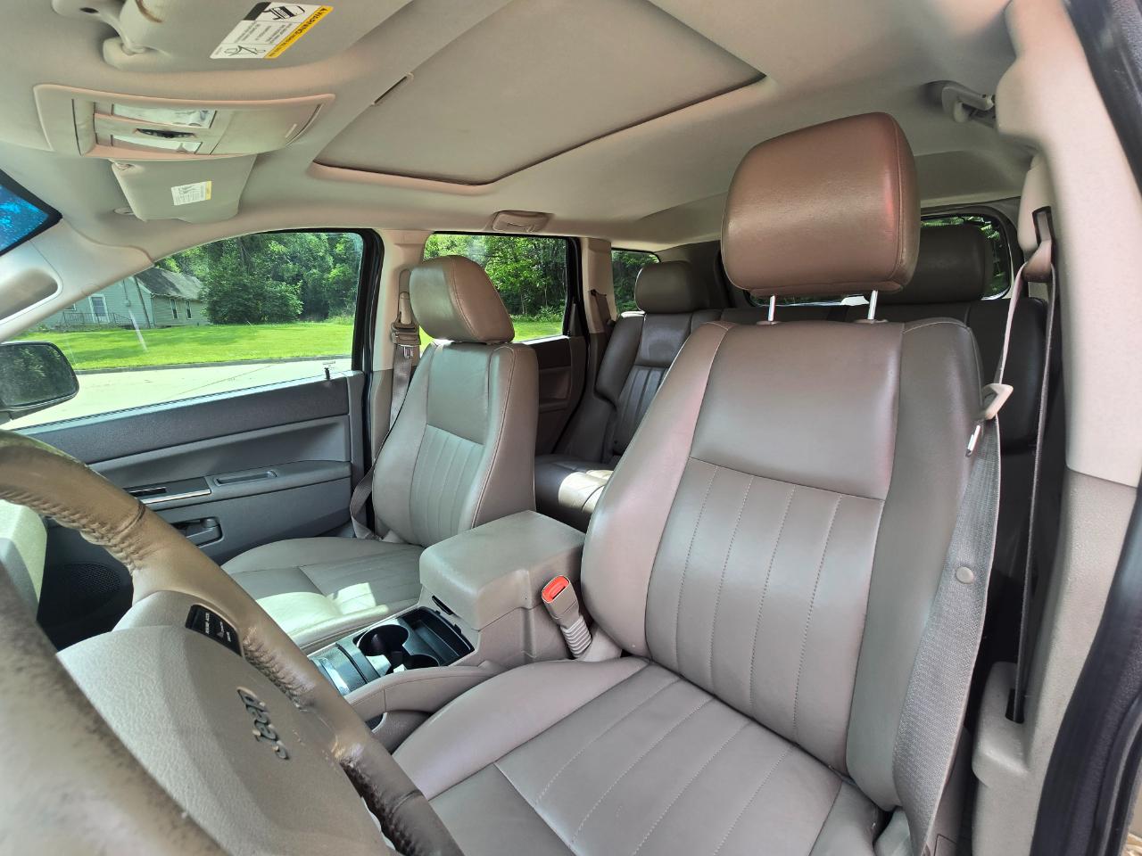 Jeep Grand Cherokee Laredo 4WD 2005