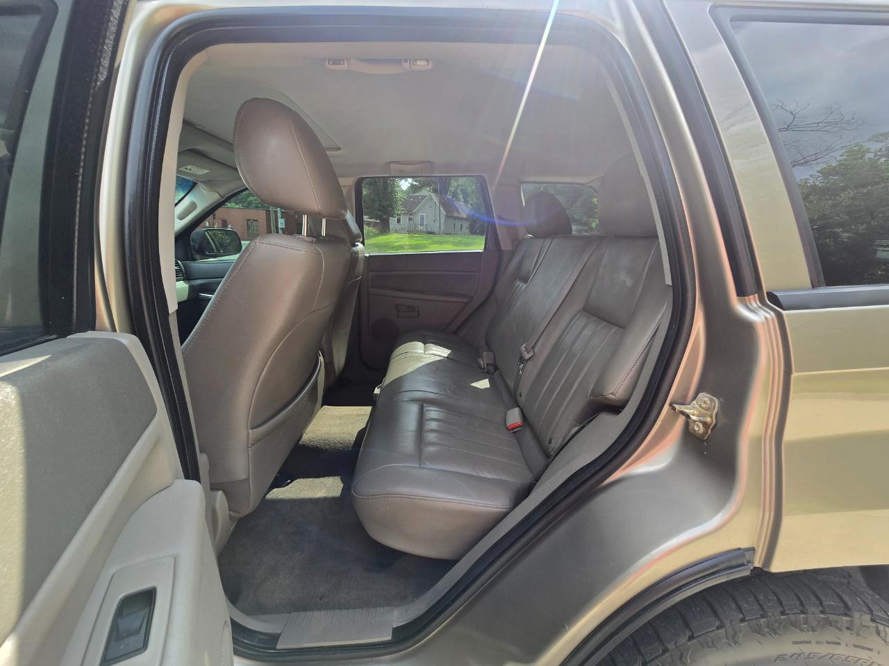 Jeep Grand Cherokee Laredo 4WD 2005