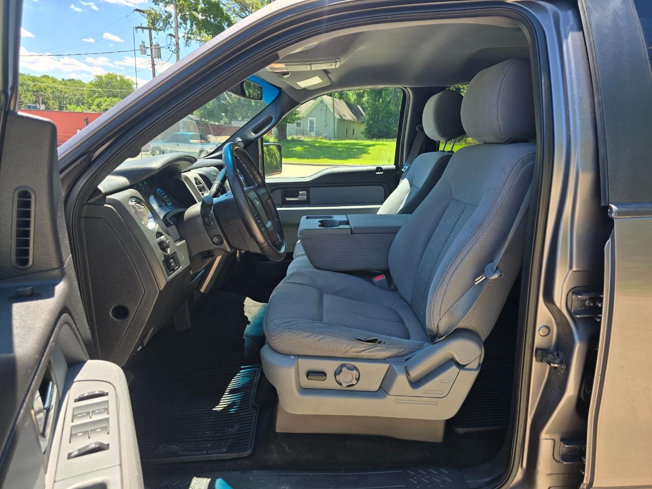 Ford F-150 XLT SuperCrew 6.5-ft. Bed 4WD 2013