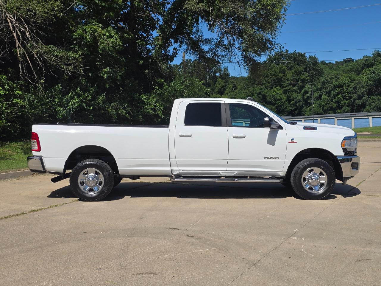 RAM 2500 Big Horn 4x4 Crew Cab 8' Box 2021