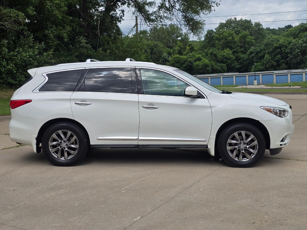 Infiniti JX AWD 2013