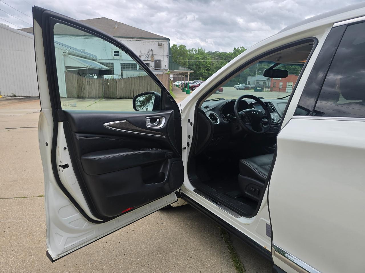 Infiniti JX AWD 2013