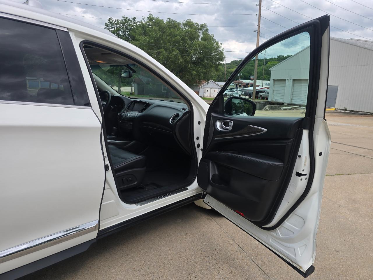 Infiniti JX AWD 2013