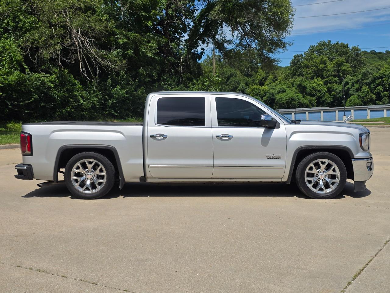 GMC Sierra 1500 SLT Crew Cab Short Box 2WD 2018