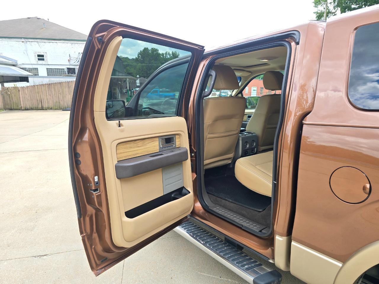 Ford F-150  2011