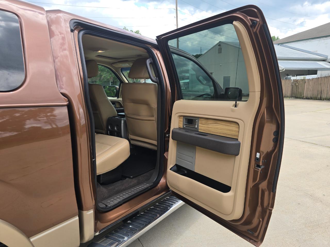 Ford F-150  2011