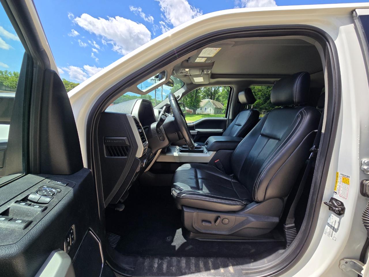 Ford F-350 SD Lariat Crew Cab Long Bed DRW 4WD 2020