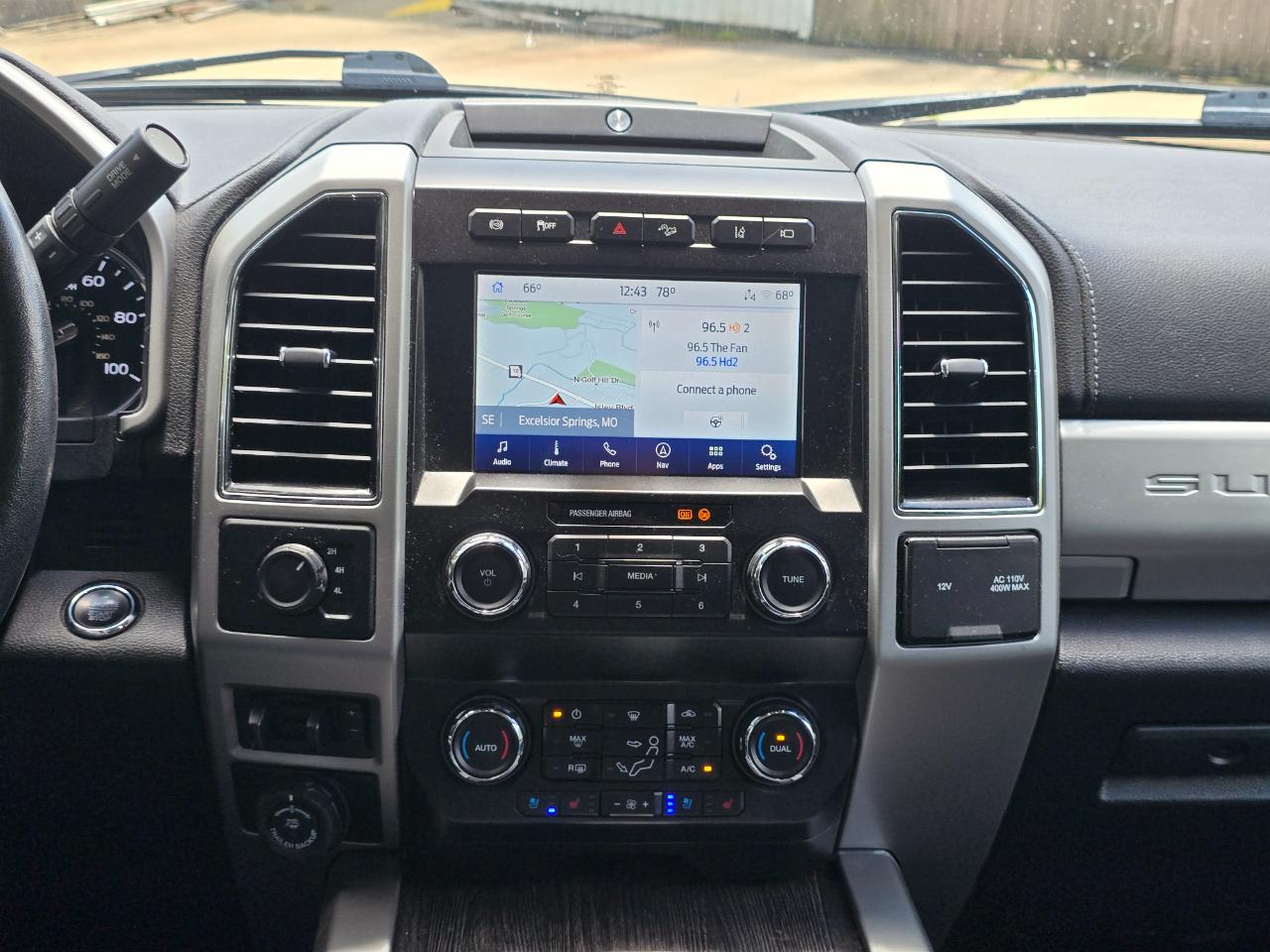 Ford F-350 SD Lariat Crew Cab Long Bed DRW 4WD 2020