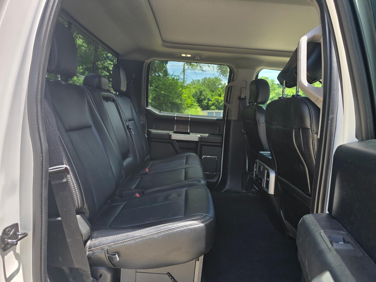 Ford F-350 SD Lariat Crew Cab Long Bed DRW 4WD 2020