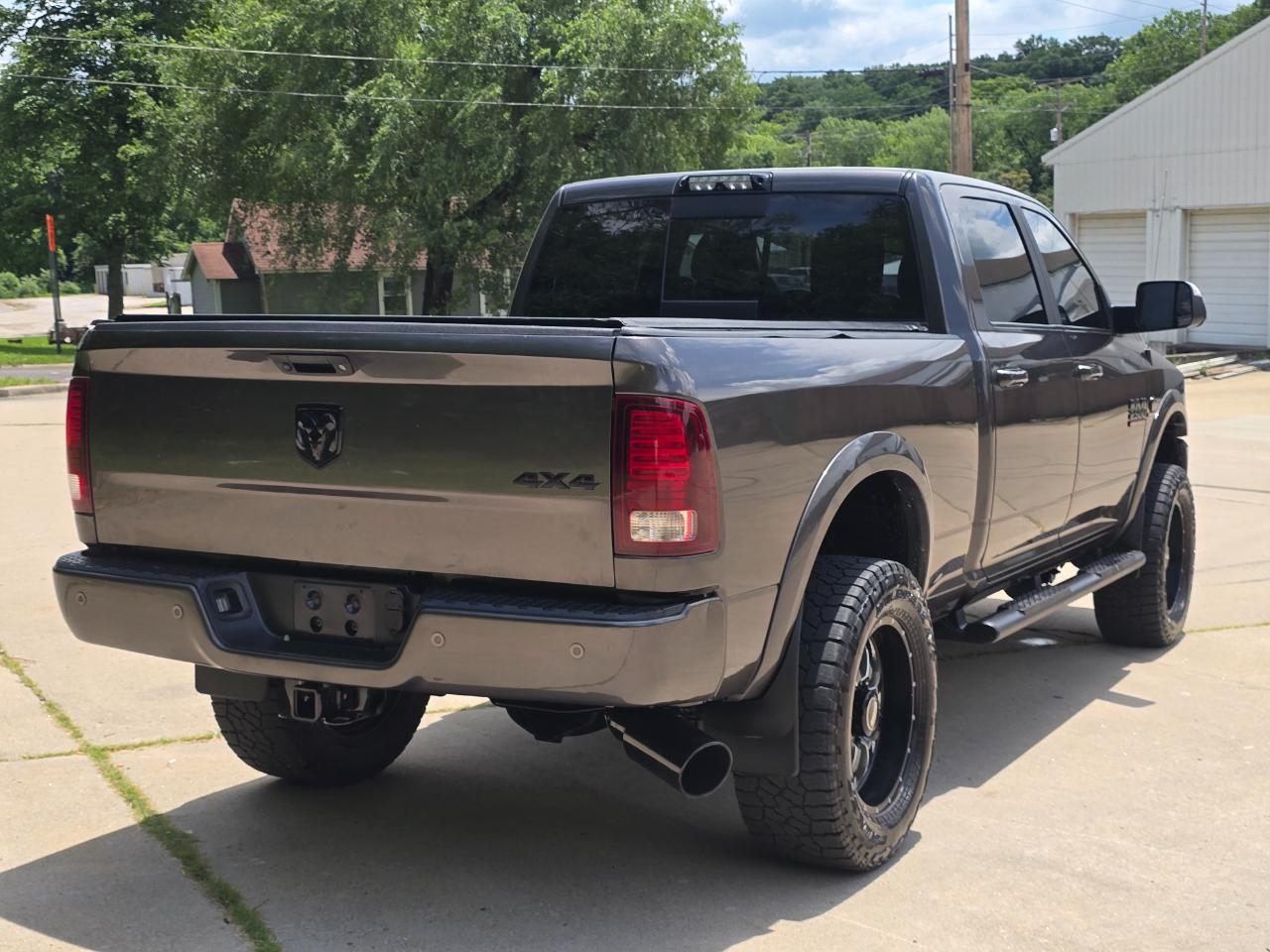 RAM 2500 Laramie Crew Cab SWB 4WD 2017