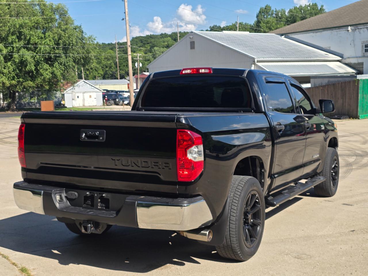 Toyota Tundra SR5 5.7L V8 FFV CrewMax 4WD 2014
