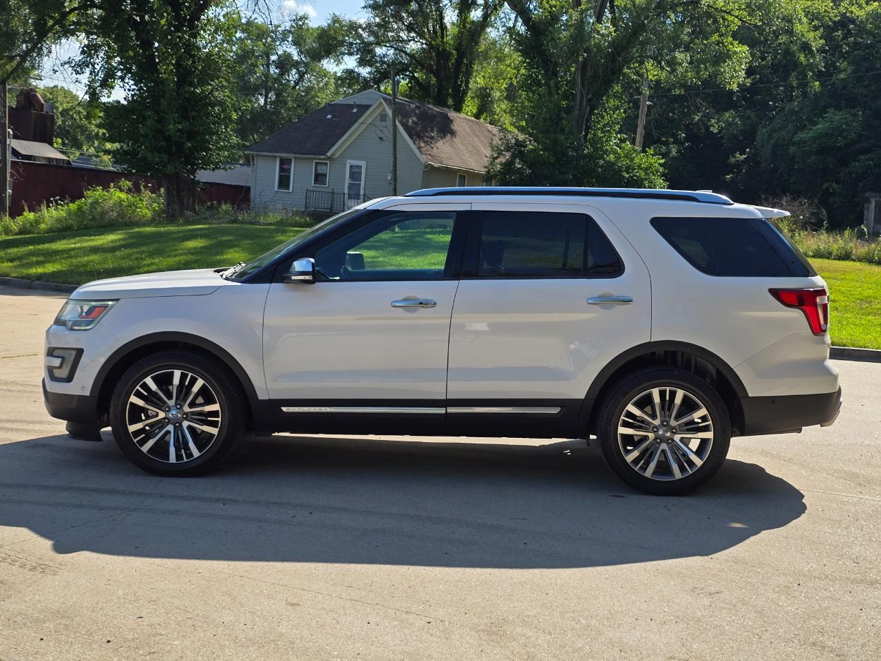 Ford Explorer Platinum AWD 2016
