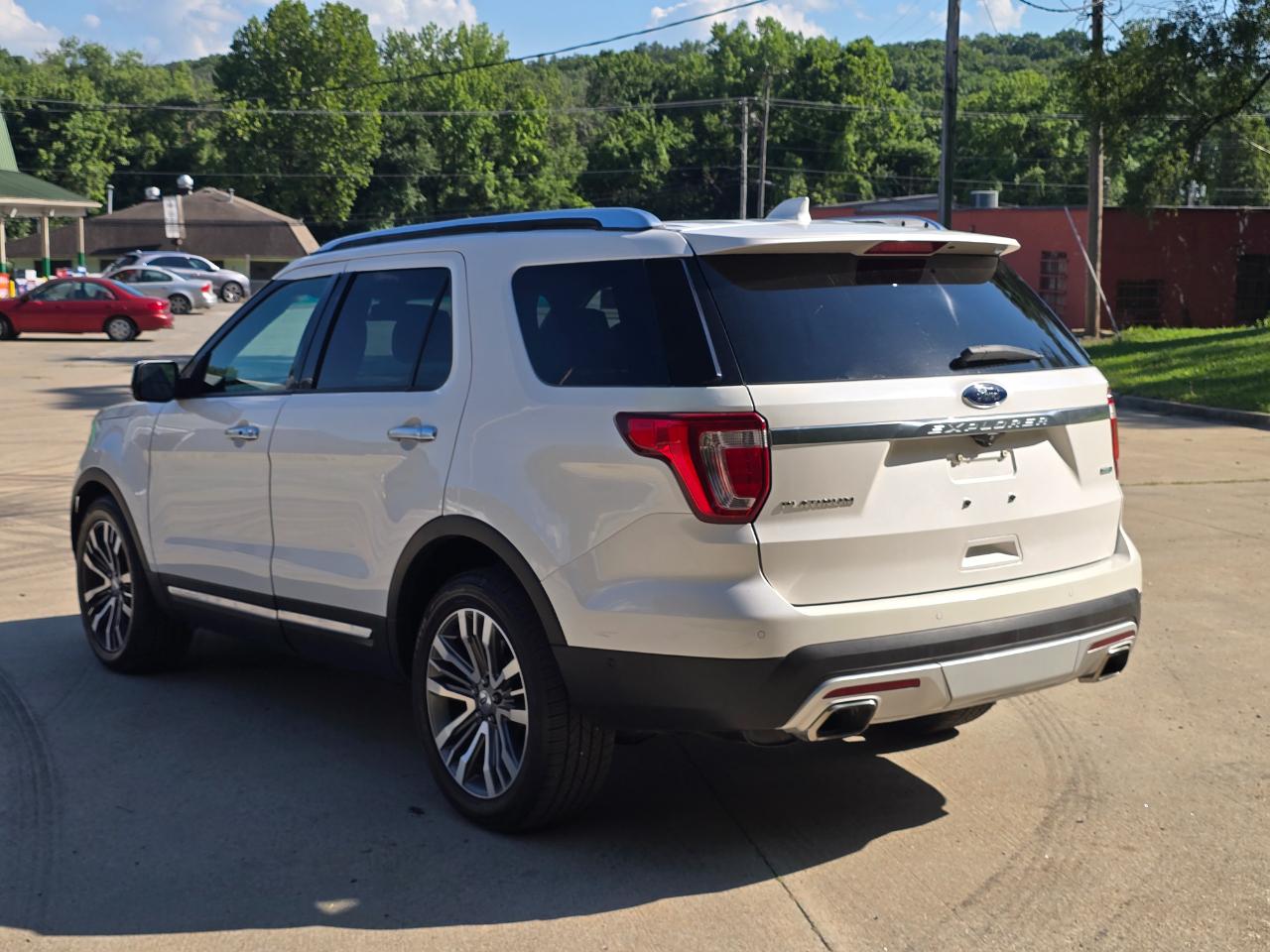 Ford Explorer Platinum AWD 2016