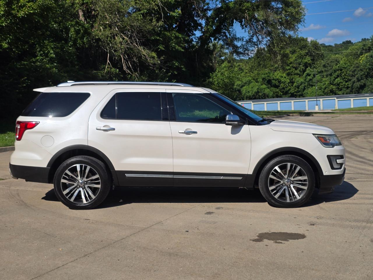 Ford Explorer Platinum AWD 2016