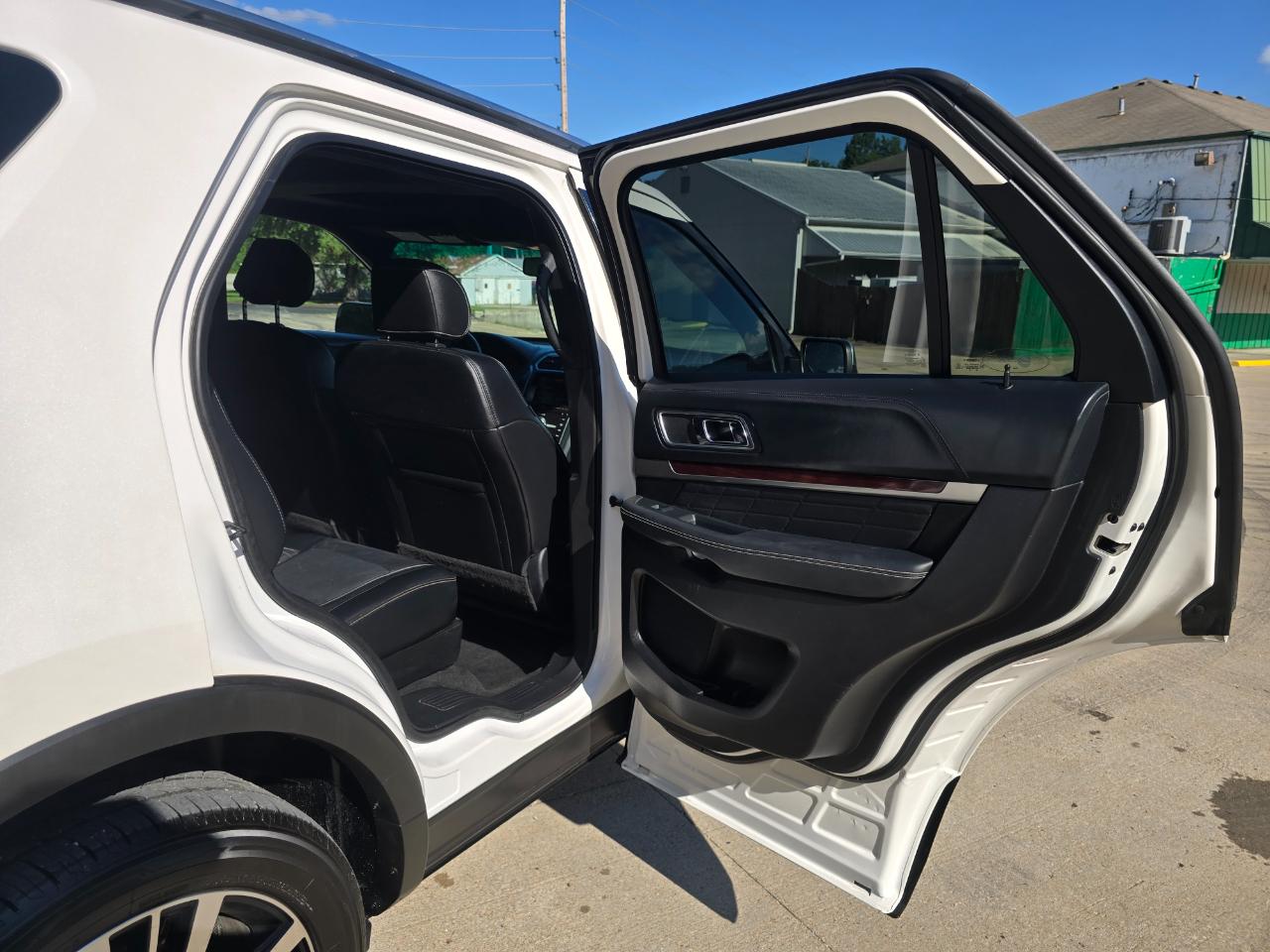 Ford Explorer Platinum AWD 2016