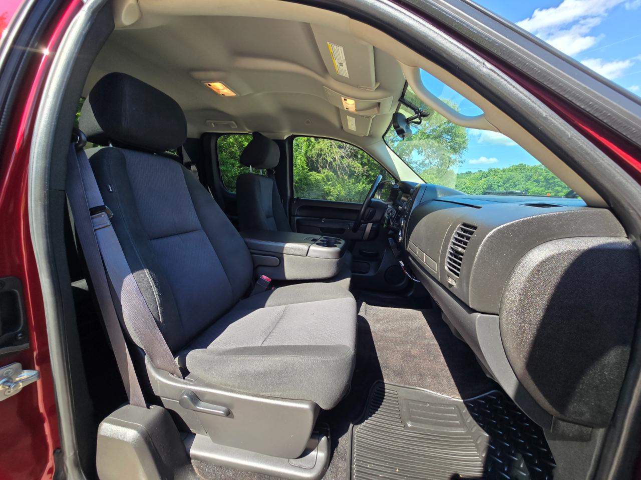 Chevrolet Silverado 1500 LT Ext. Cab Short Bed 4WD 2013