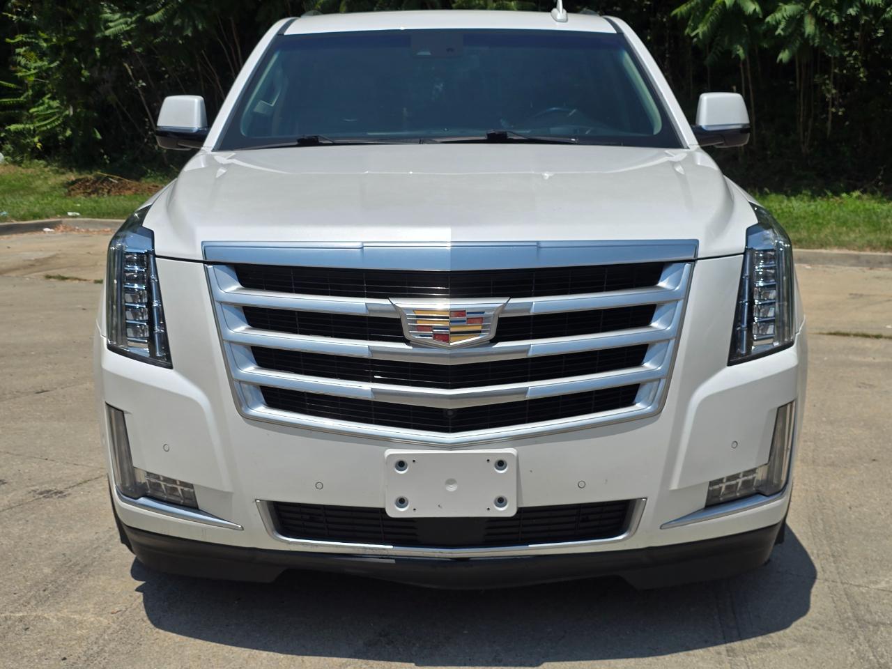 Cadillac Escalade ESV Premium 4WD 2019
