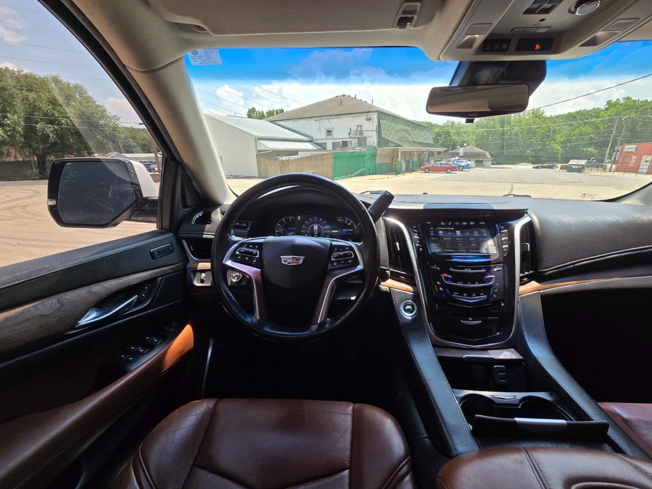 Cadillac Escalade ESV Premium 4WD 2019