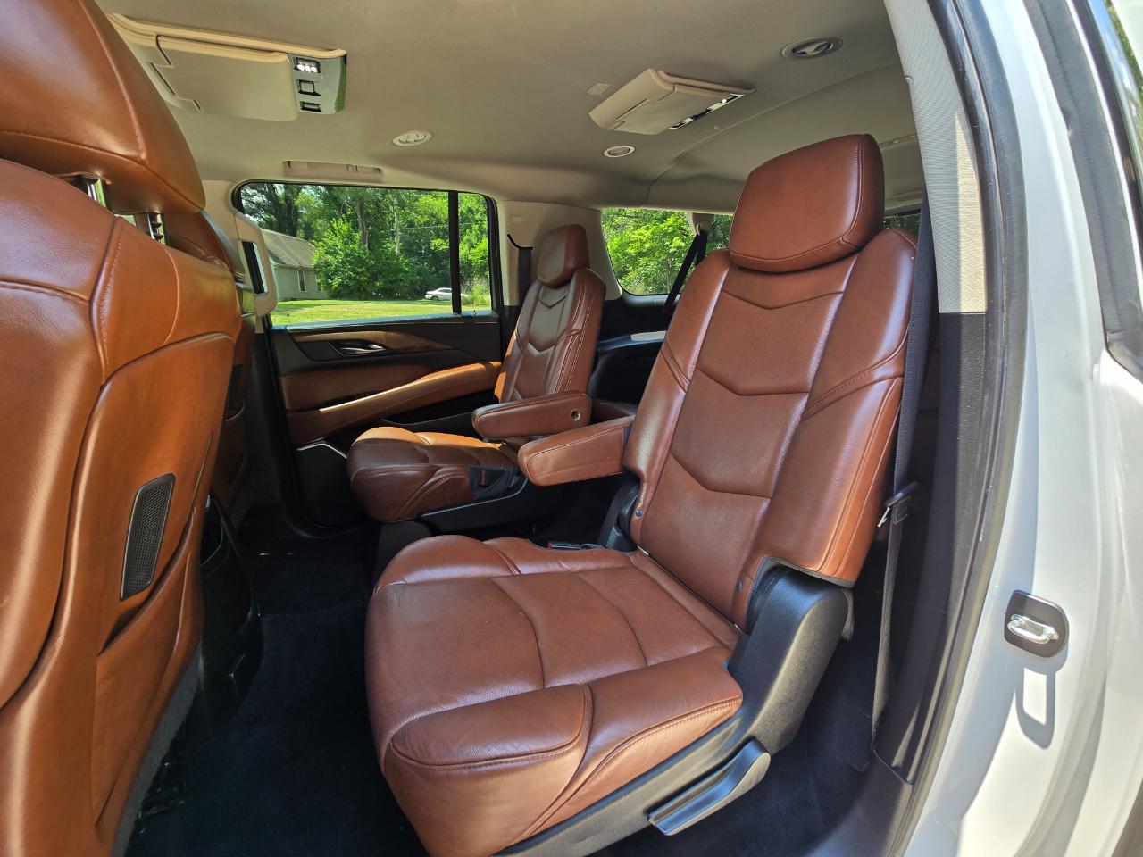 Cadillac Escalade ESV Premium 4WD 2019