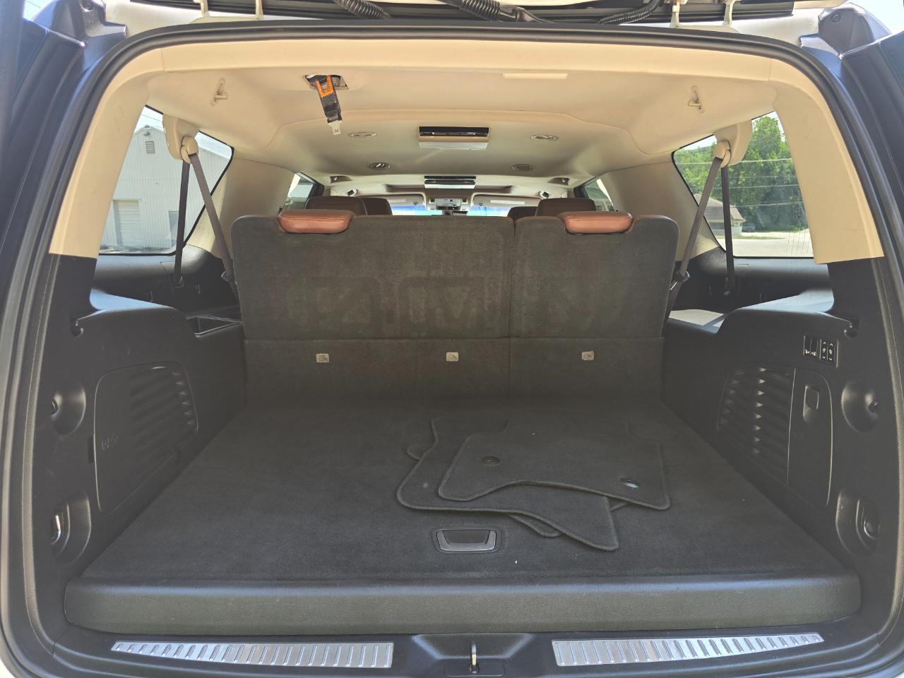 Cadillac Escalade ESV Premium 4WD 2019