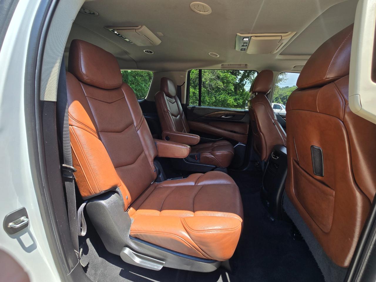 Cadillac Escalade ESV Premium 4WD 2019