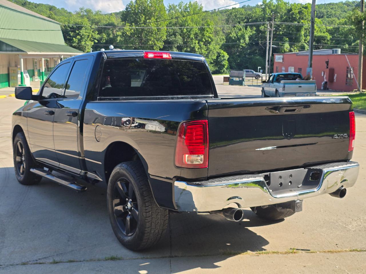 RAM 1500 Tradesman Quad Cab 4WD 2014