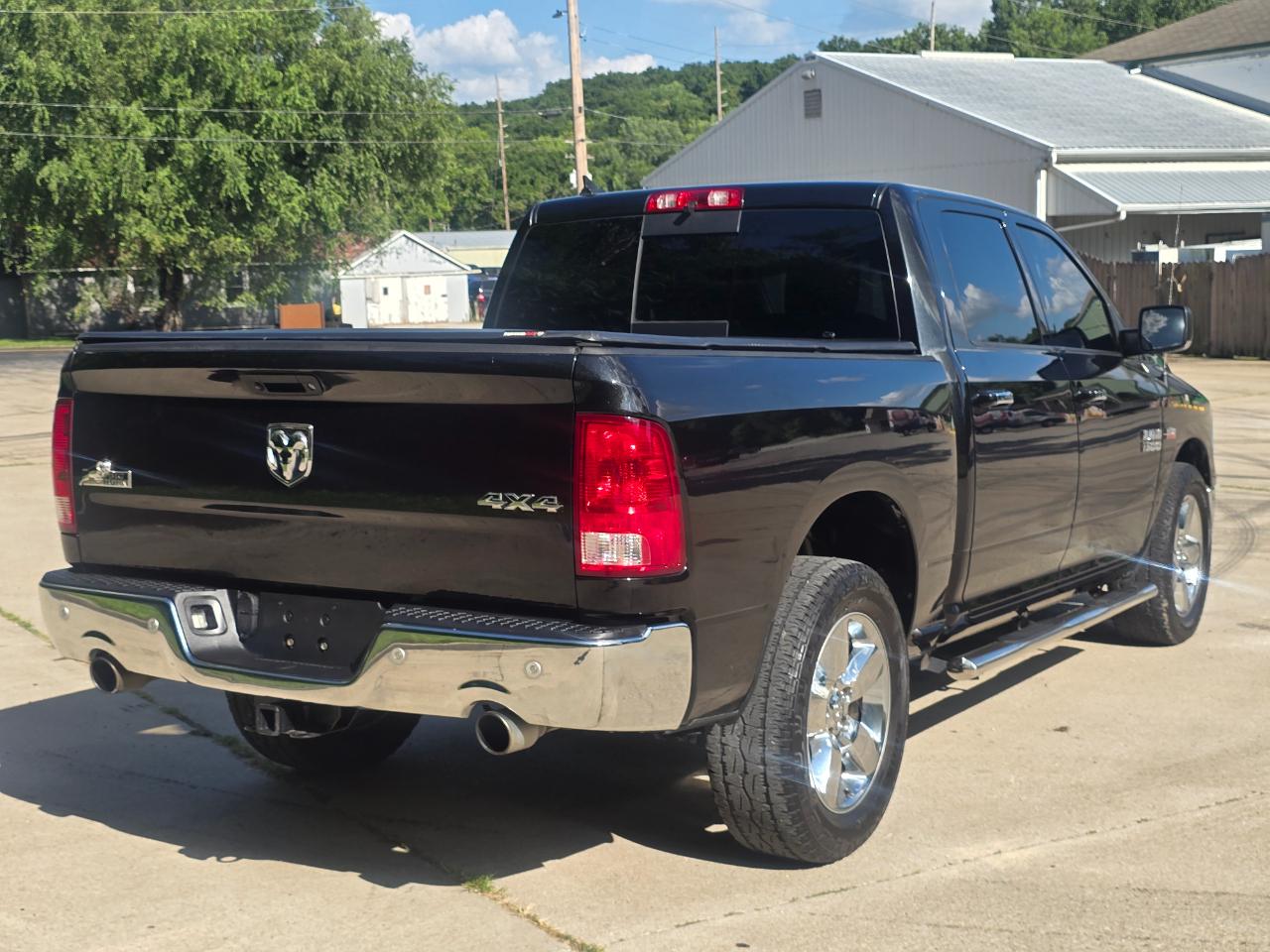 RAM 1500 Big Horn Crew Cab 4WD 2018