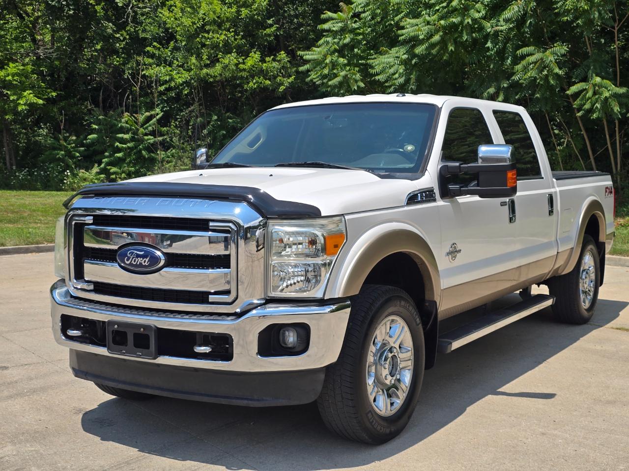 Ford F-250 SD Lariat Crew Cab 4WD 2012