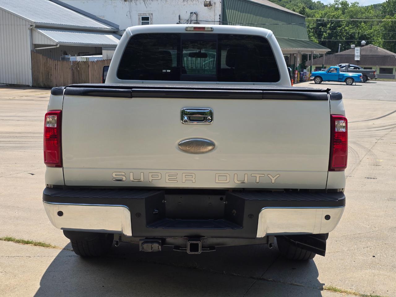 Ford F-250 SD Lariat Crew Cab 4WD 2012