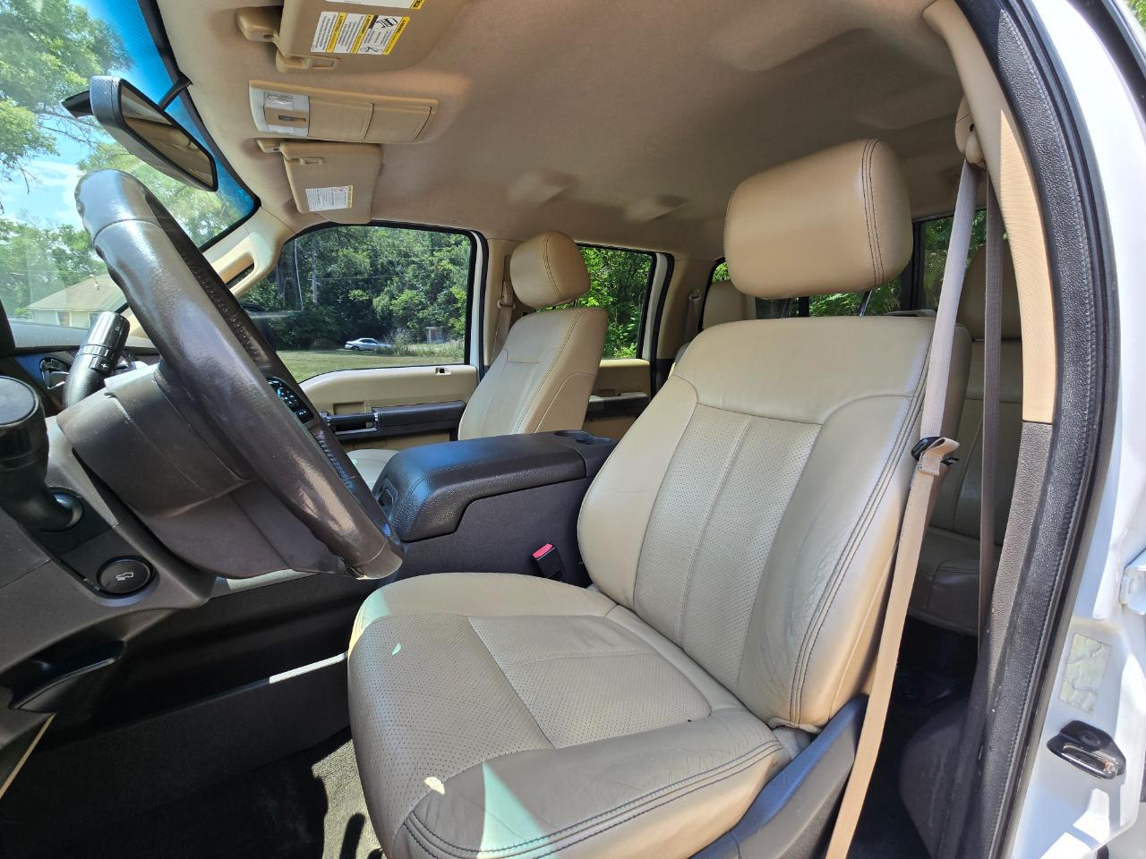 Ford F-250 SD Lariat Crew Cab 4WD 2012