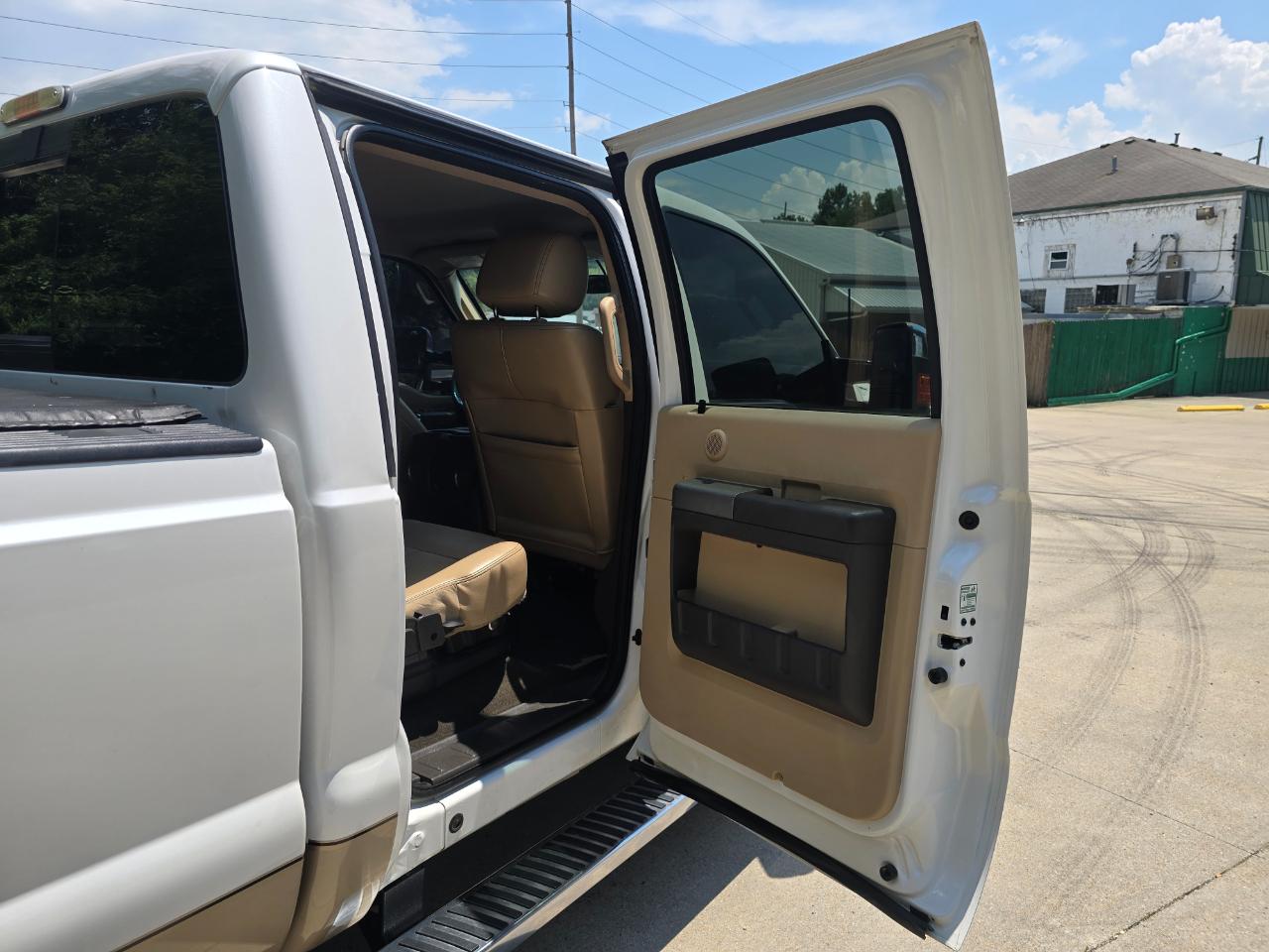 Ford F-250 SD Lariat Crew Cab 4WD 2012