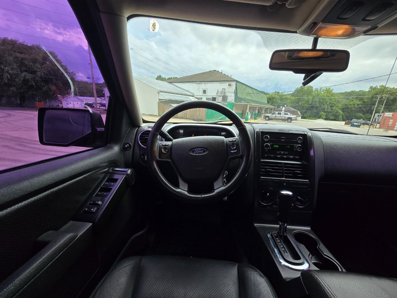 Ford Explorer Sport Trac Adrenalin 4WD 2008