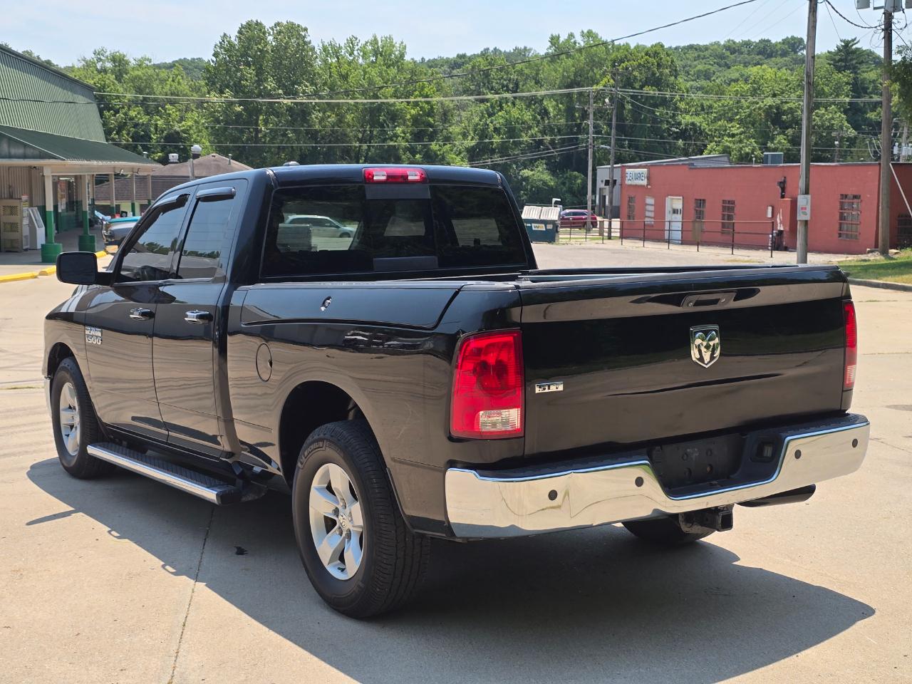 RAM 1500 SLT Quad Cab 2WD 2013
