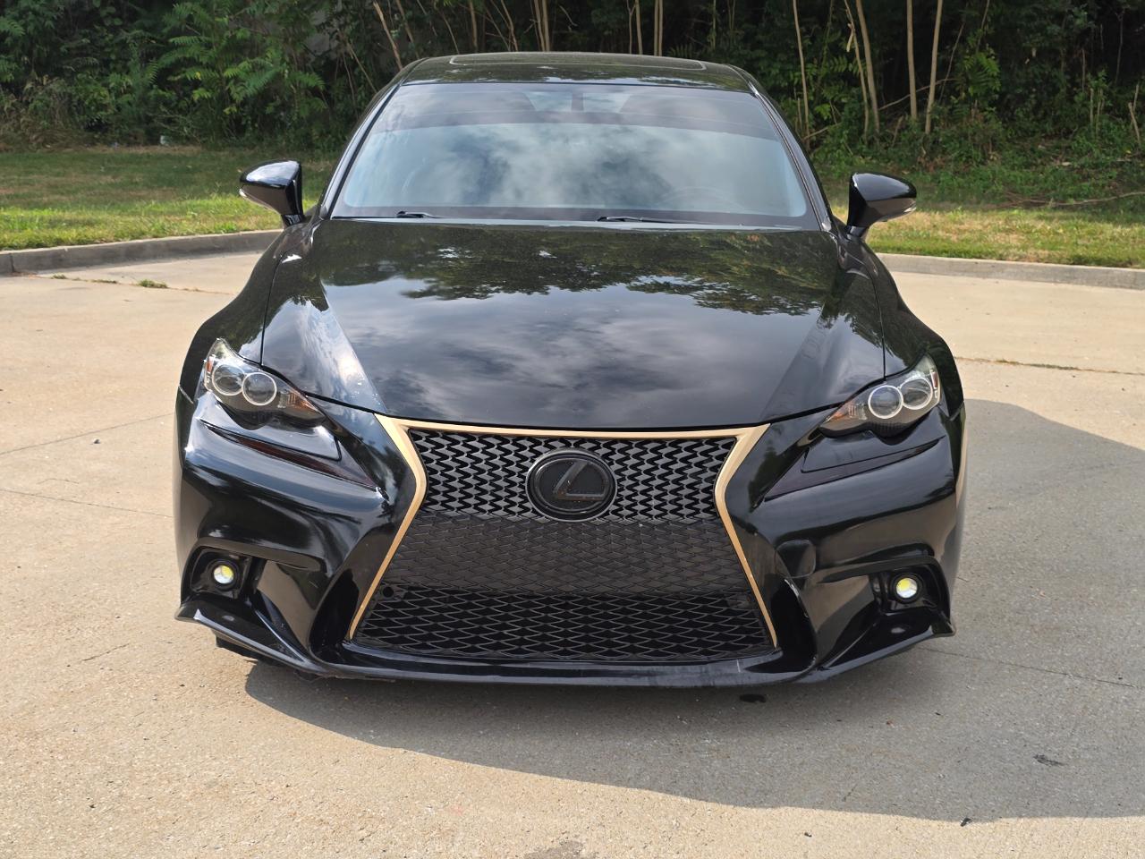 Lexus IS 200t 2016
