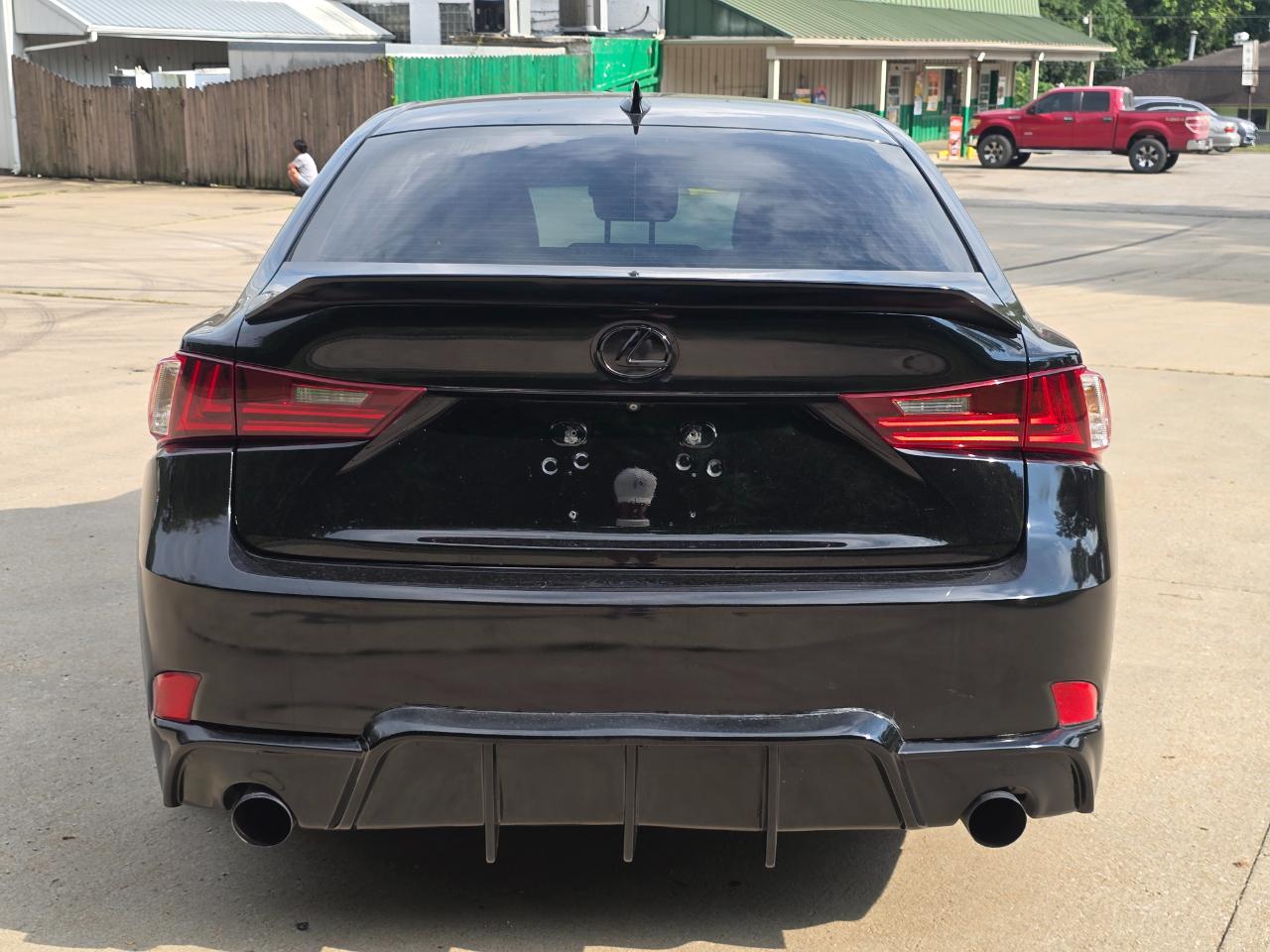 Lexus IS 200t 2016