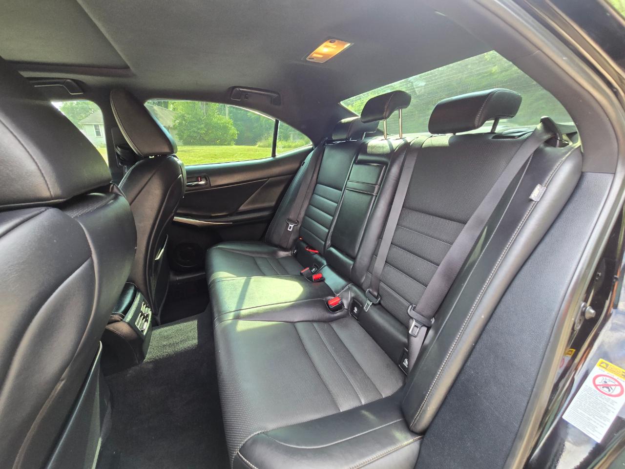 Lexus IS 200t 2016
