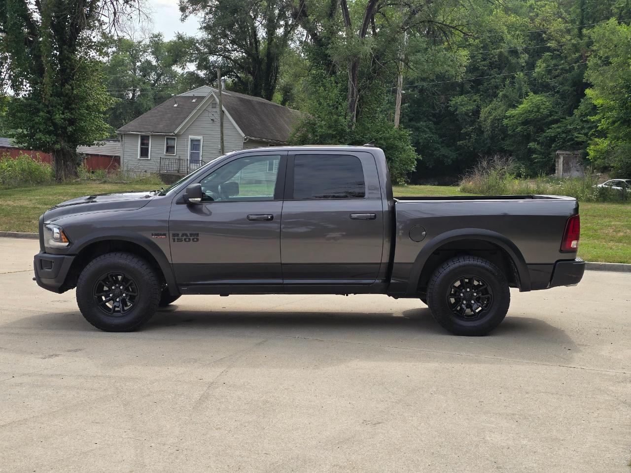 RAM 1500 Rebel Crew Cab SWB 4WD 2018