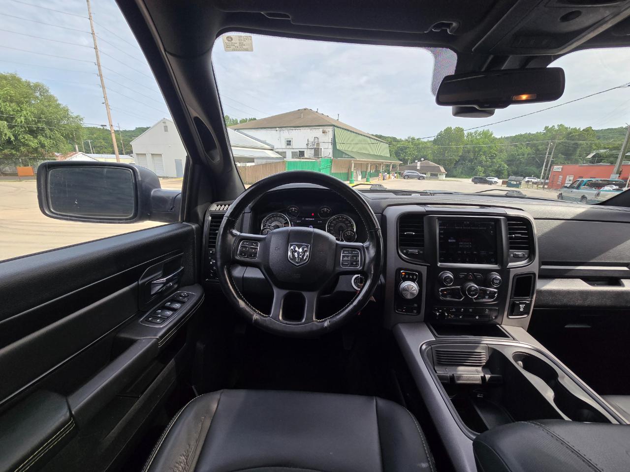 RAM 1500 Rebel Crew Cab SWB 4WD 2018