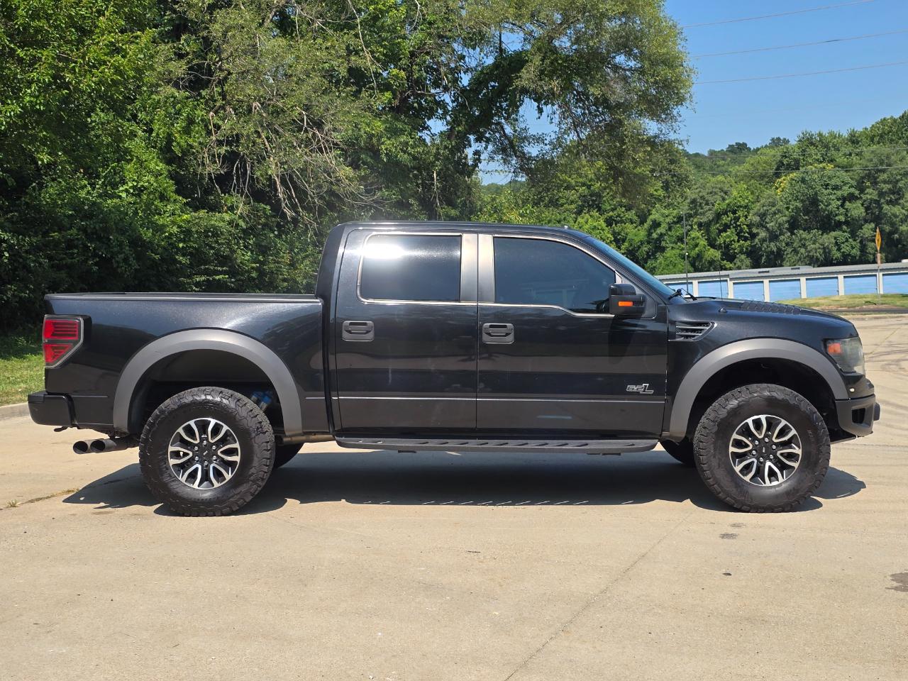 Ford F-150 SVT Raptor SuperCrew 5.5-ft. Bed 4WD 2014