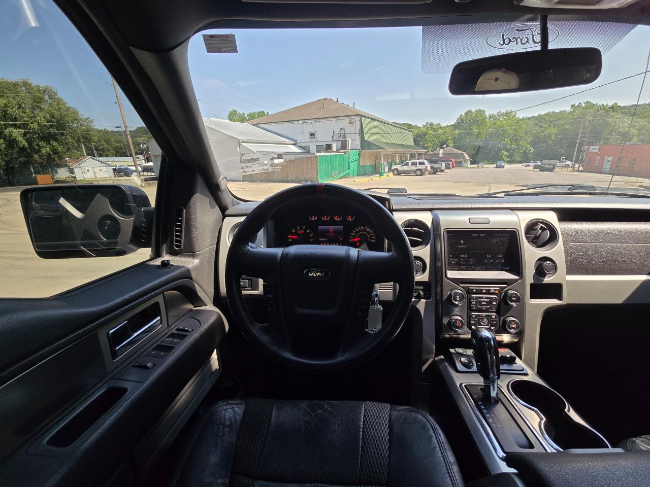 Ford F-150 SVT Raptor SuperCrew 5.5-ft. Bed 4WD 2014