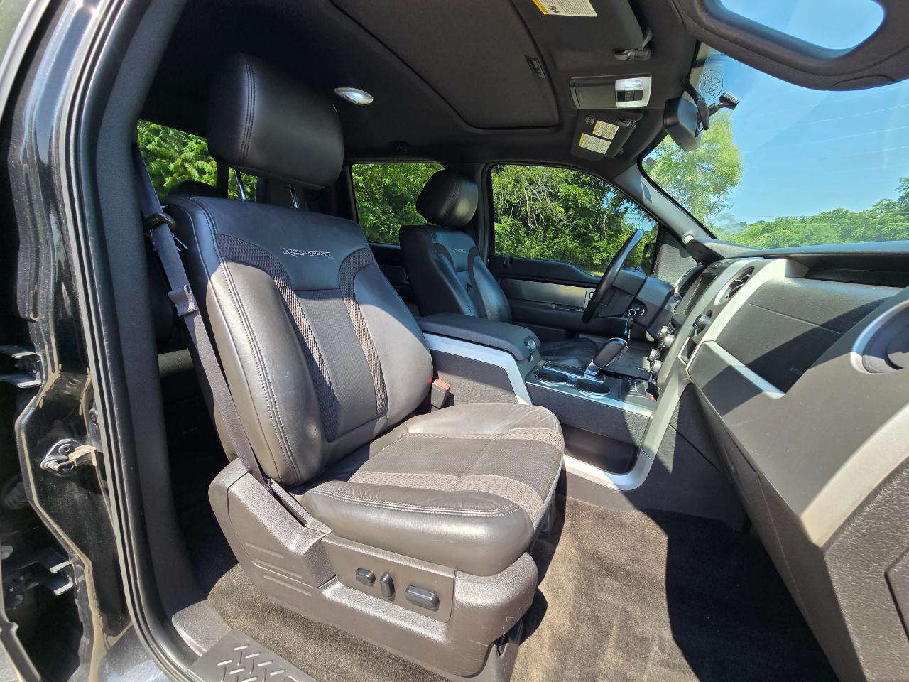 Ford F-150 SVT Raptor SuperCrew 5.5-ft. Bed 4WD 2014