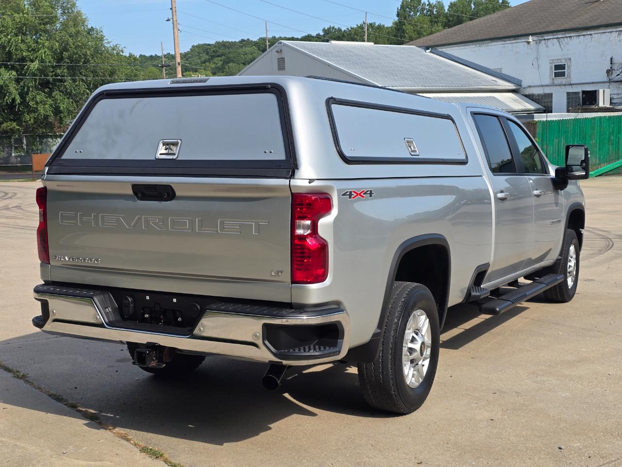 Chevrolet Silverado 2500HD LT Crew Cab Short Box 4WD 2023