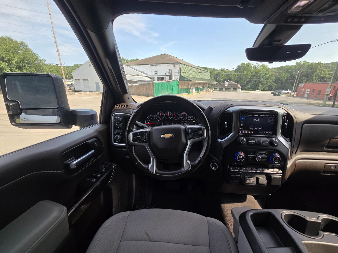 Chevrolet Silverado 2500HD LT Crew Cab Short Box 4WD 2023