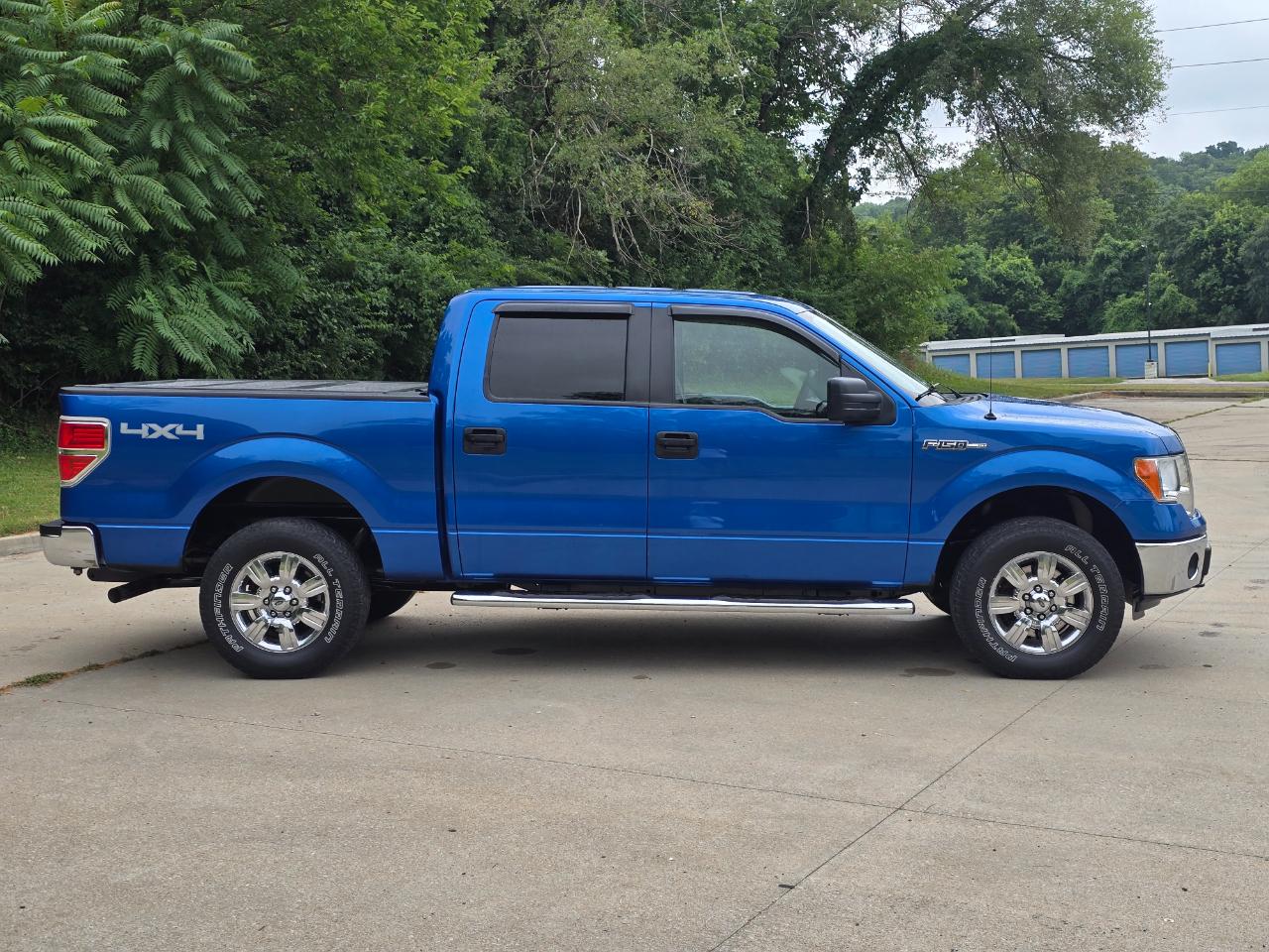 Ford F-150 XLT SuperCrew 4WD 2014